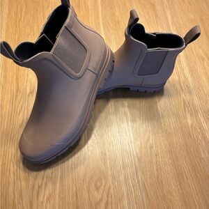 Everlane Beige Ankle Boots